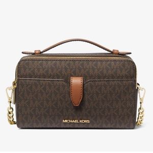 Michael Kors Jet Set medium logo crossbody.